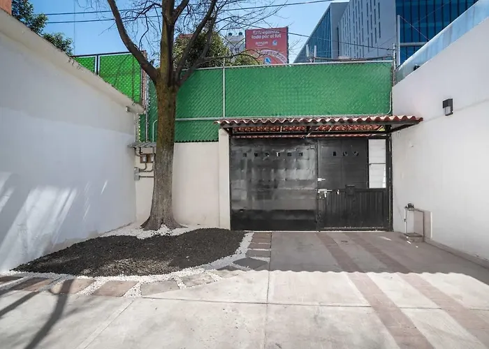 Spacious Ideal For Groups With Patio & Arcade Сasa de vacaciones México DF